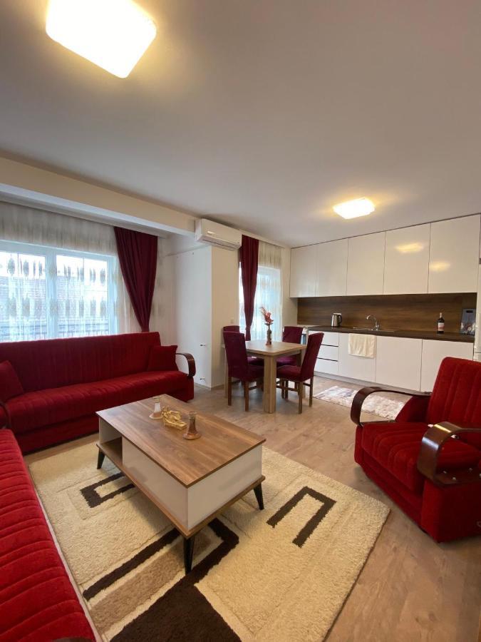 White Apartments Kosovo Polje Екстериор снимка